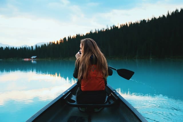 What You Should Wear While Canoeing