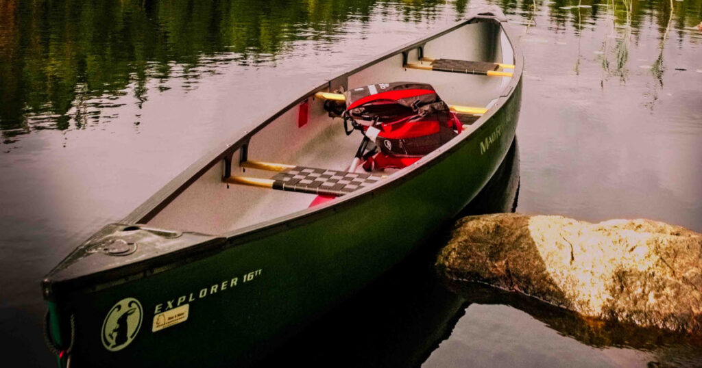 What Are the Parts of a Canoe