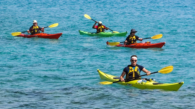 Learn to Exit a Kayak Underwater by Taking a Class