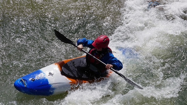 Advantages of Sit Inside Kayaks