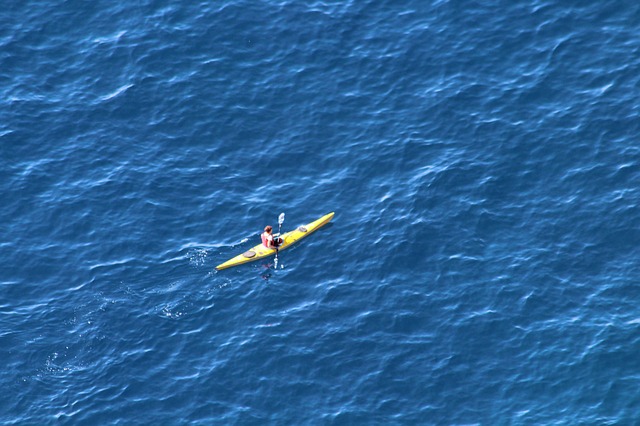 Kayaking in Deep Water - How to Get Back Into Your Kayak