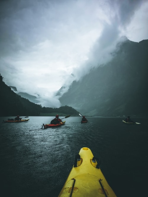 What to Wear Kayaking in Cold Weather