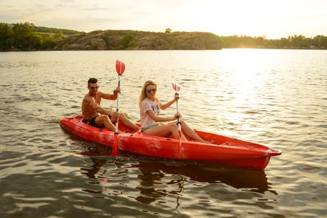 Kayaking Strengthens Your Legs 